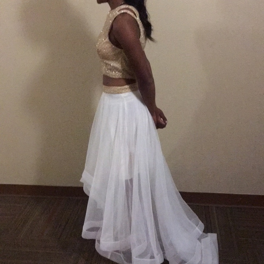 NWOT Beautiful 2 piece Formal Wear